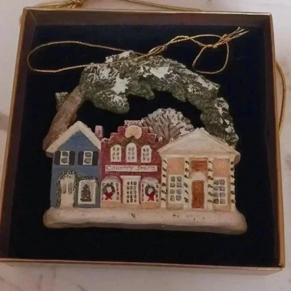 A set of two Ameriscape ornaments - Picture 4 of 6